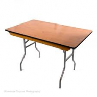 Table-4' Banquet