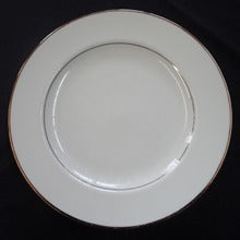 Gold Band: 9 Lunch Plate